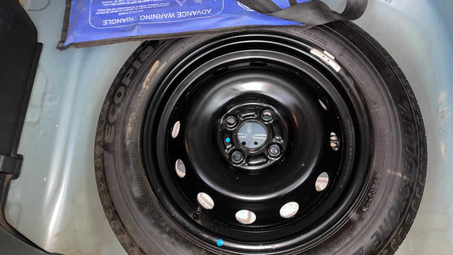 Used 2022 Maruti Suzuki Ignis Alpha 1.2 MT Petrol Manual tyres SPARE TYRE VIEW
