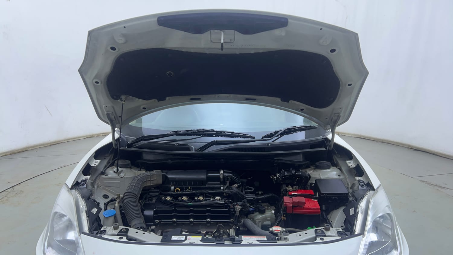 Used 2019 Maruti Suzuki Dzire VXi AMT Petrol Automatic engine ENGINE & BONNET OPEN FRONT VIEW