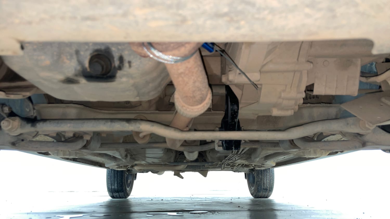 Used 2022 null Petrol Automatic extra FRONT LEFT UNDERBODY VIEW