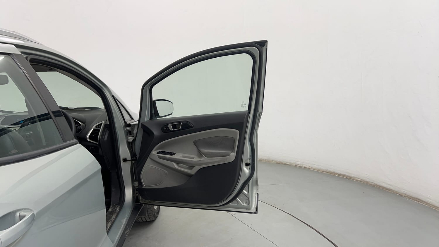 Used 2013 Ford EcoSport Titanium 1.5 TDCi Diesel Manual interior RIGHT FRONT DOOR OPEN VIEW