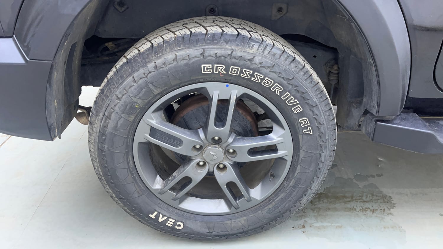 Used 2024 Mahindra Thar LX Hard Top Diesel MT 4WD Diesel Manual tyres RIGHT REAR TYRE RIM VIEW