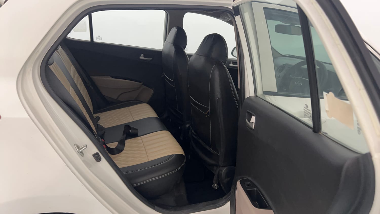 Used 2015 Hyundai Grand i10 Sportz 1.2 Kappa VTVT Petrol Manual interior RIGHT SIDE REAR DOOR CABIN VIEW