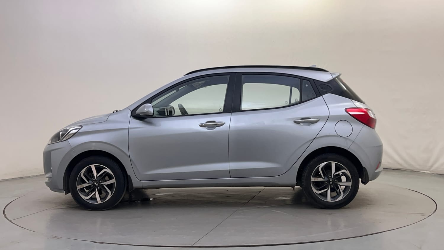Used 2021 Hyundai Grand i10 Nios Asta 1.2 Kappa VTVT Petrol Manual exterior LEFT SIDE VIEW