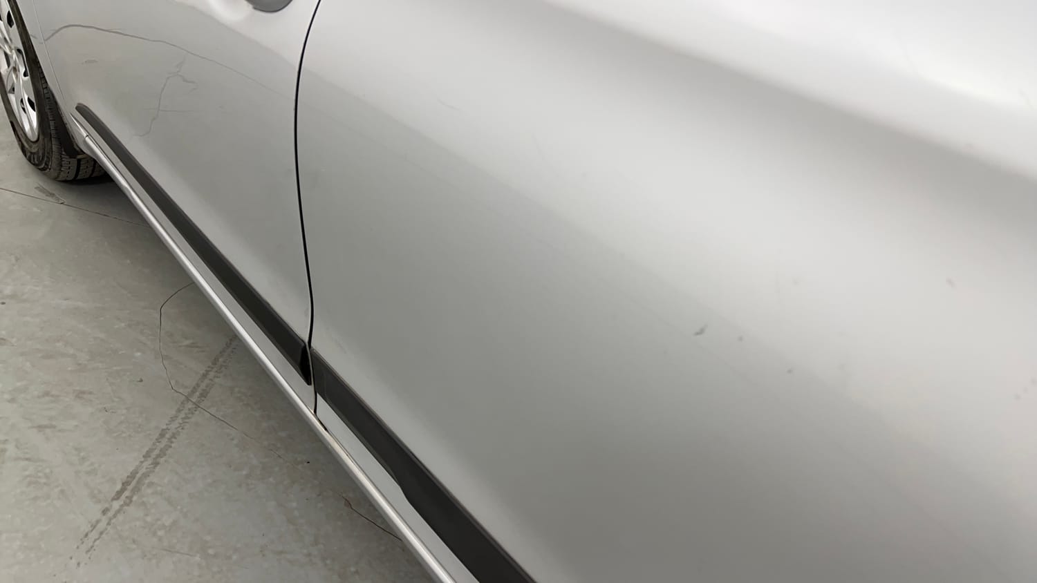 Used 2017 Hyundai Elite i20 Sportz 1.2 Petrol Manual dents MINOR SCRATCH