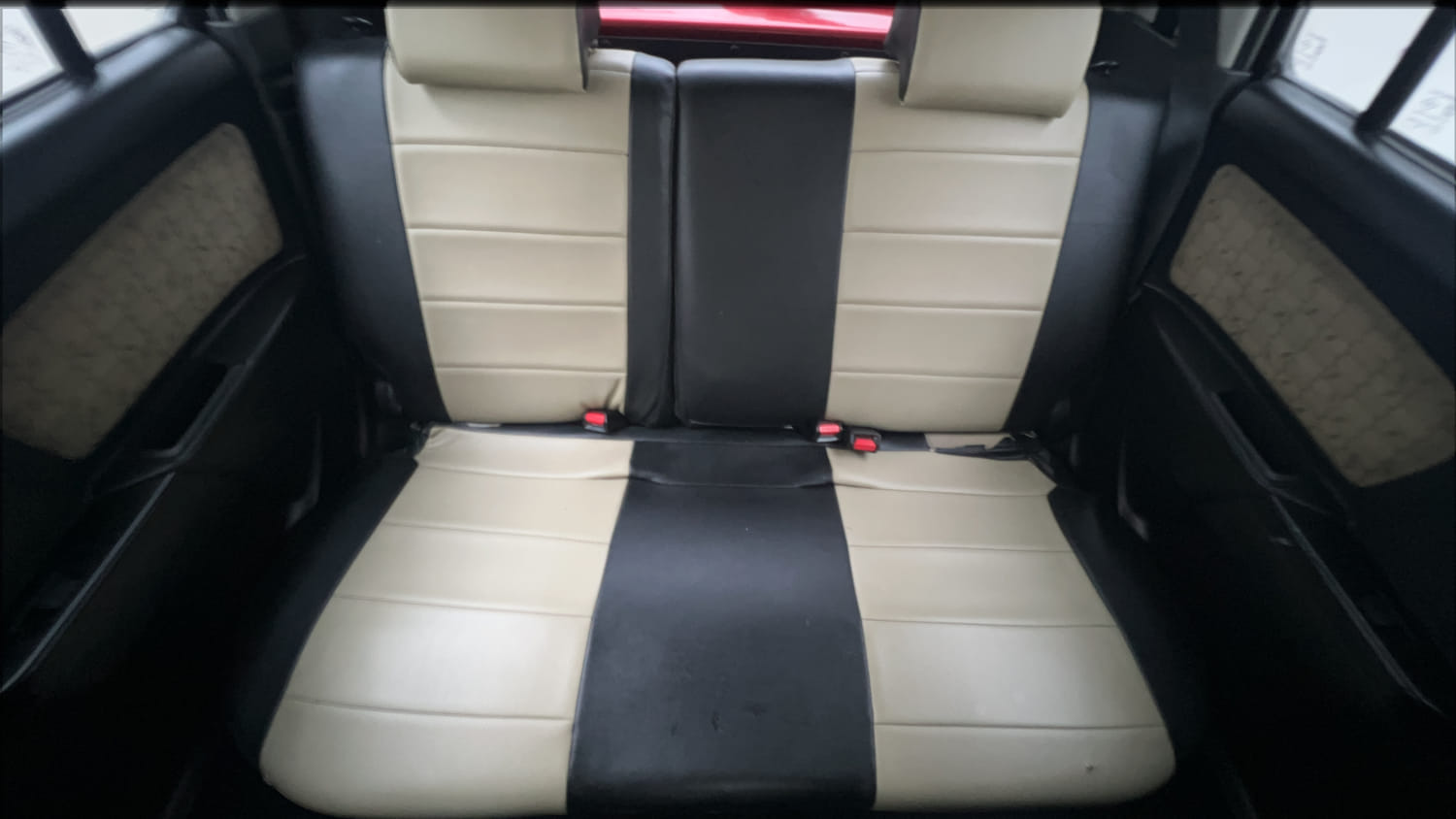 Used 2017 Maruti Suzuki Wagon R 1.0 VXI AMT Petrol Automatic interior REAR SEAT CONDITION VIEW