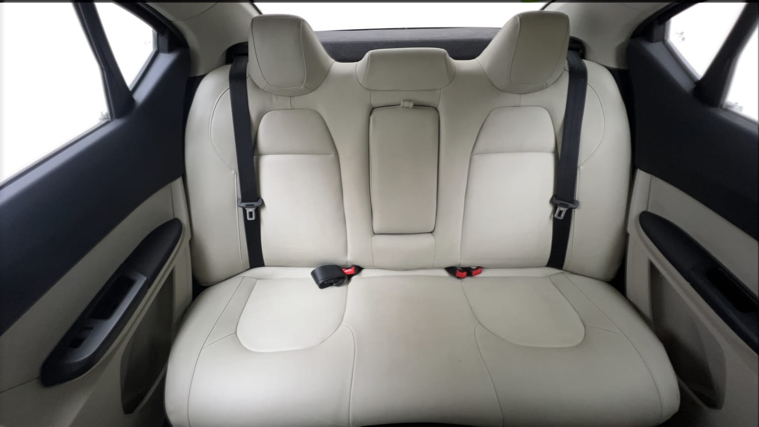 Used 2023 Tata Tigor XZ Plus CNG Leatherette Pack Cng Manual interior REAR SEAT CONDITION VIEW