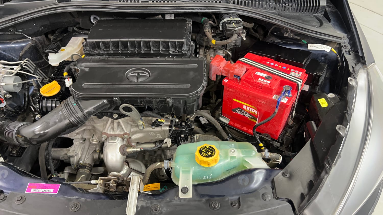 Used 2022 Tata Tigor XZ CNG Cng Manual engine ENGINE LEFT SIDE VIEW