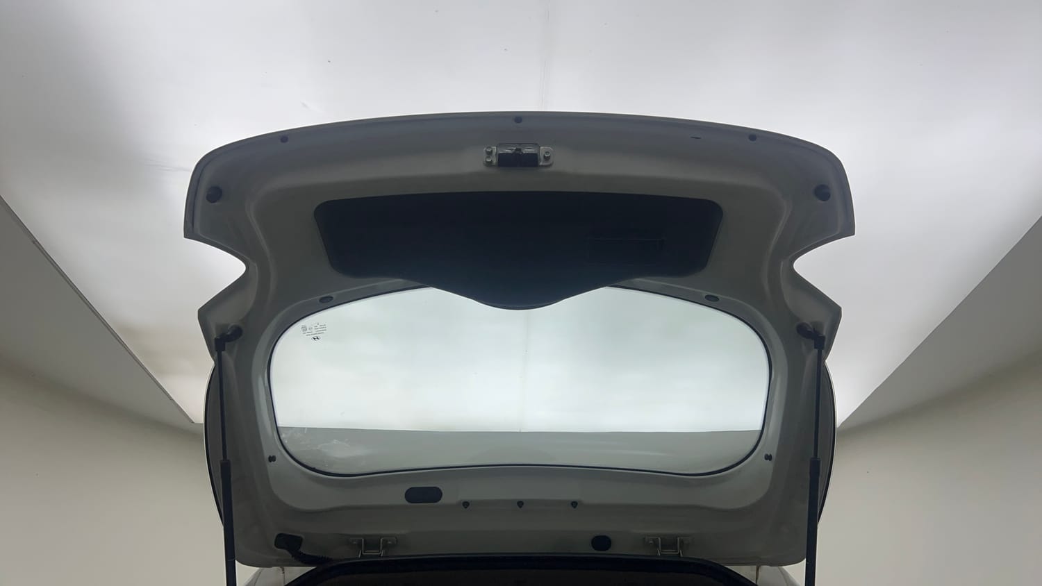 Used 2015 Hyundai Grand i10 Magna 1.2 Kappa VTVT Petrol Manual interior DICKY DOOR OPEN VIEW