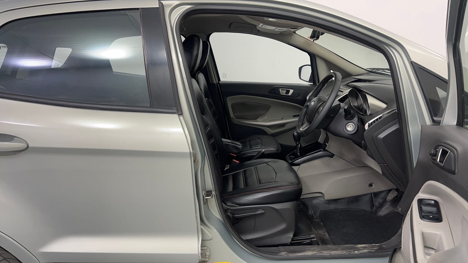 Used 2013 Ford EcoSport Titanium 1.5 TDCi Diesel Manual interior RIGHT SIDE FRONT DOOR CABIN VIEW