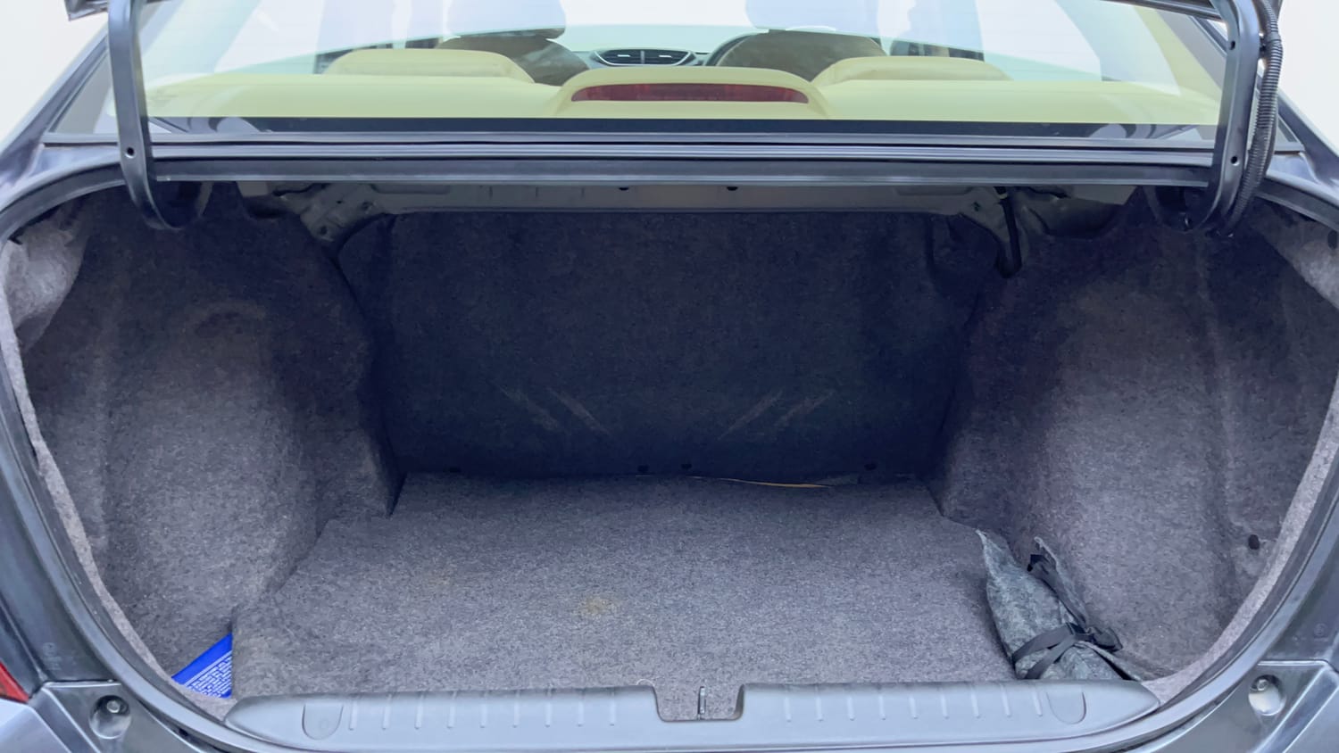 Used 2023 Honda Amaze VX 1.2 Petrol MT Petrol Manual interior DICKY INSIDE VIEW