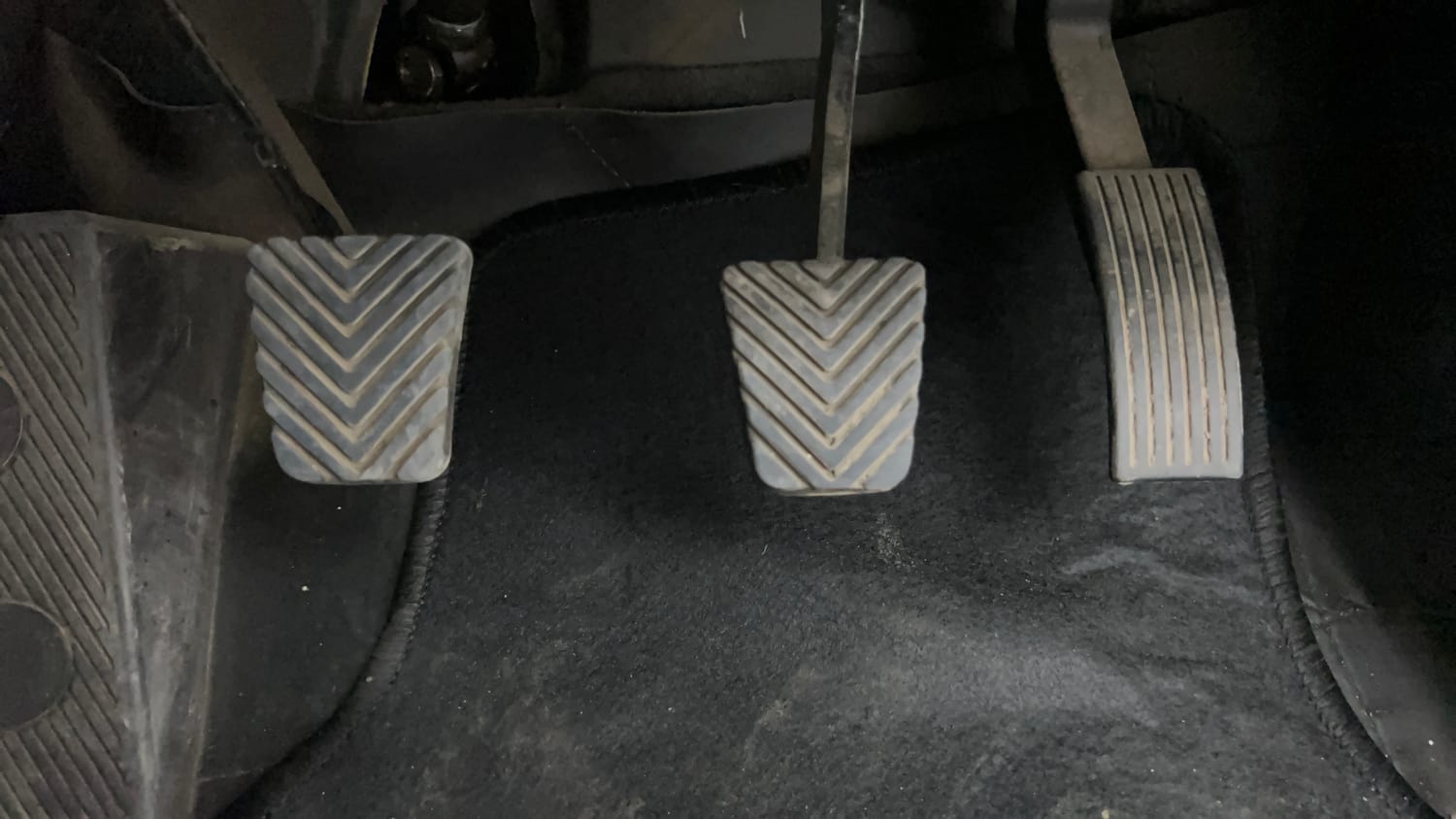 Used 2017 Hyundai Elite i20 Sportz 1.2 Petrol Manual interior PEDALS VIEW