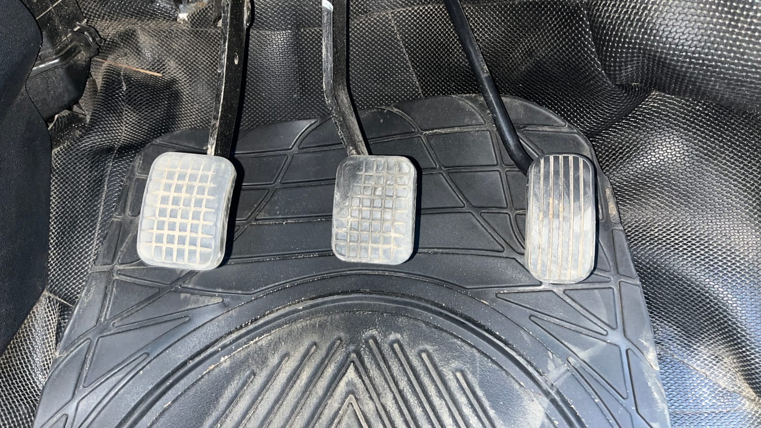 Used 2018 Tata Tiago Revotorq XZ Diesel Manual interior PEDALS VIEW