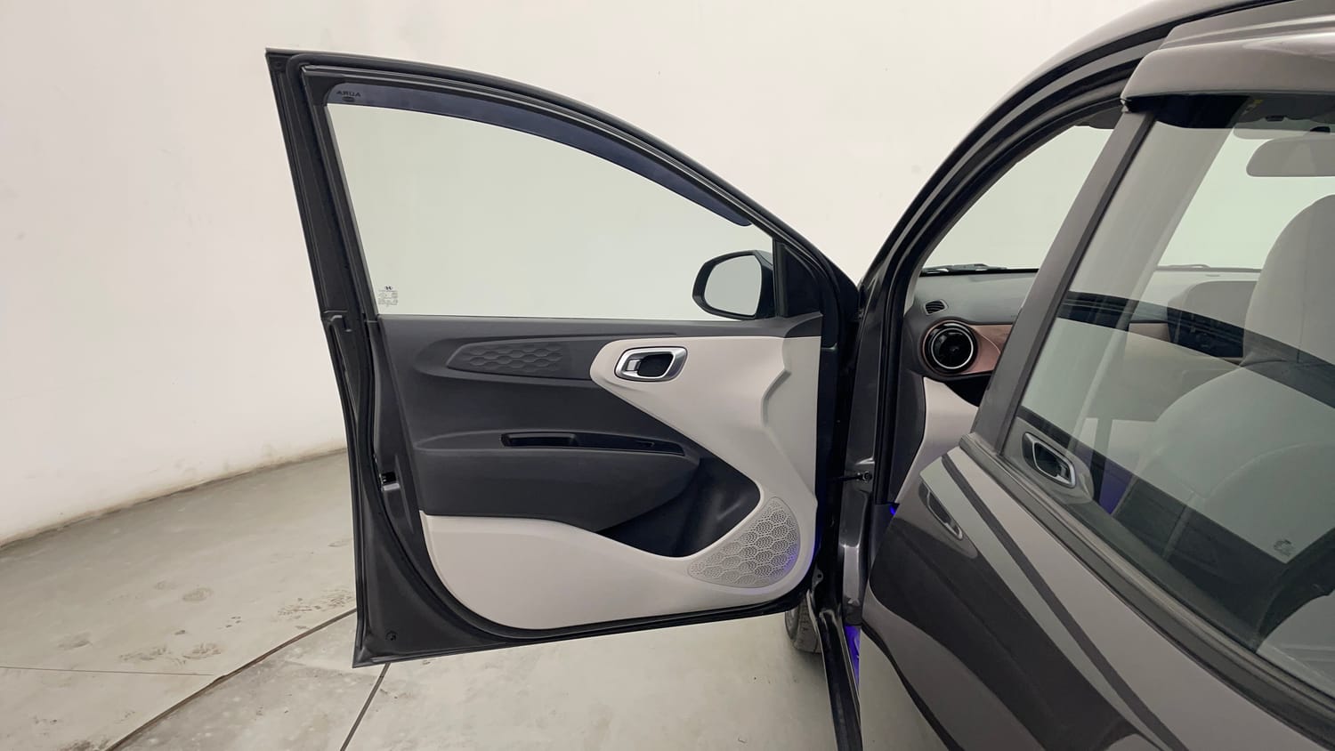 Used 2020 Hyundai Aura SX Plus 1.2 AMT Petrol Petrol Automatic interior LEFT FRONT DOOR OPEN VIEW