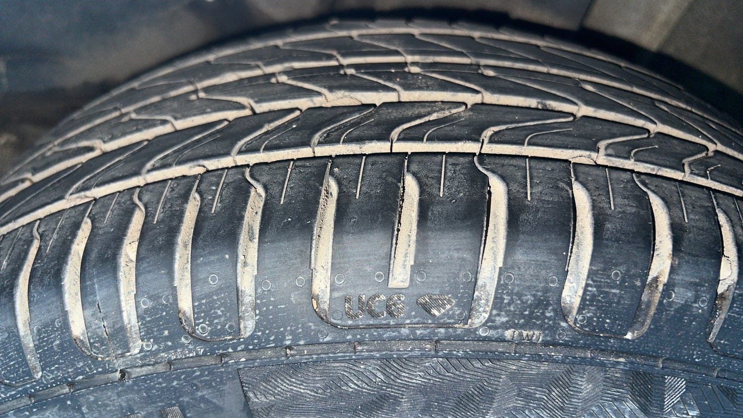 Used 2023 Tata Tiago EV XZ Plus Tech LUX Long Range Electric Automatic tyres LEFT REAR TYRE TREAD VIEW