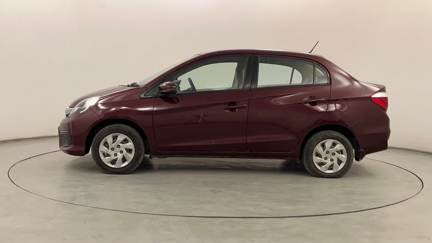 Used 2019 Honda Amaze 1.5 SX i-DTEC Diesel Manual exterior LEFT SIDE VIEW