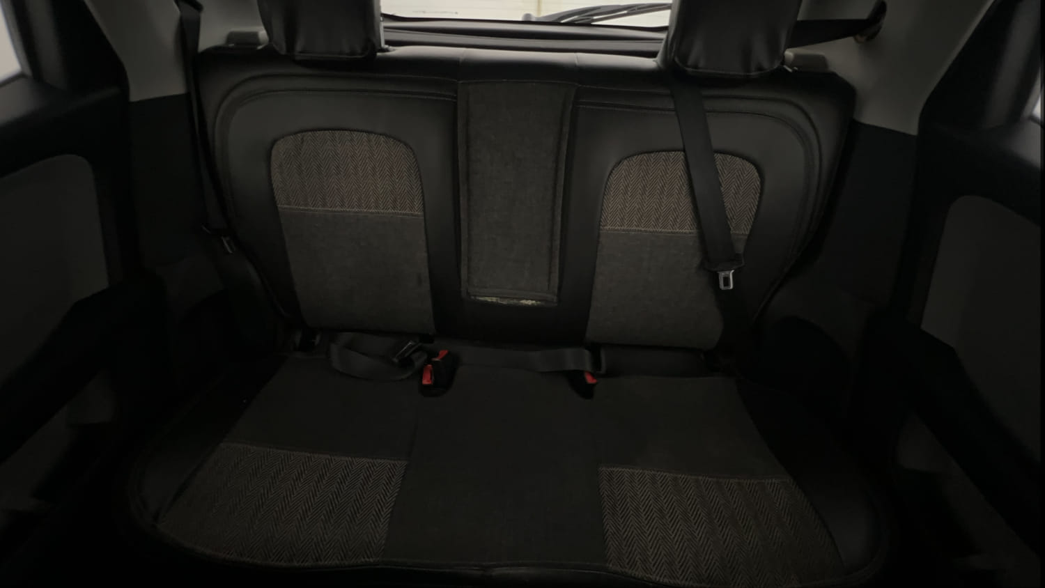 Used 2021 Tata Altroz XZ Petrol Petrol Manual interior REAR SEAT CONDITION VIEW