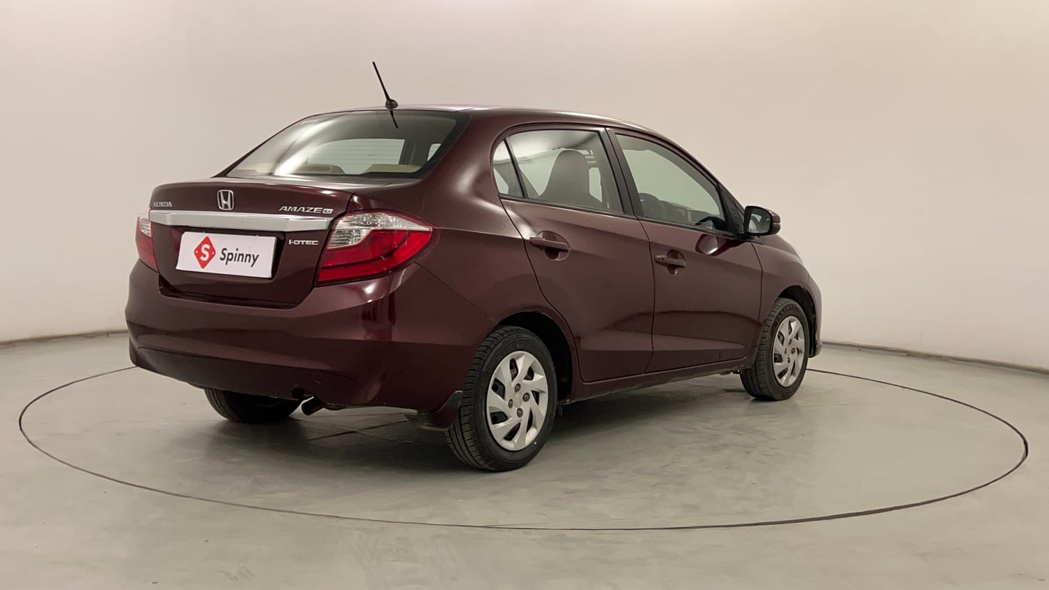 Used 2019 Honda Amaze 1.5 SX i-DTEC Diesel Manual exterior RIGHT REAR CORNER VIEW