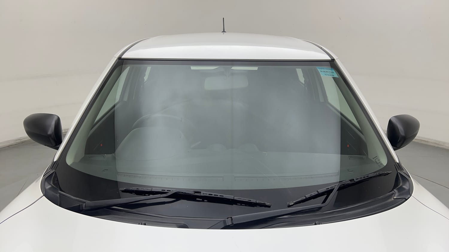 Used 2023 Maruti Suzuki Swift LXi Petrol Manual exterior FRONT WINDSHIELD VIEW