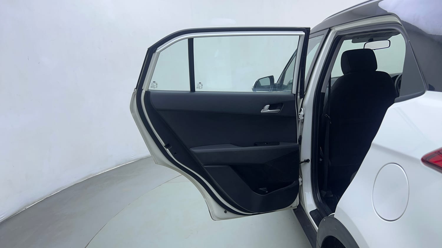 Used 2018 Hyundai Creta SX 1.6 Dual Tone Petrol Petrol Manual interior LEFT REAR DOOR OPEN VIEW