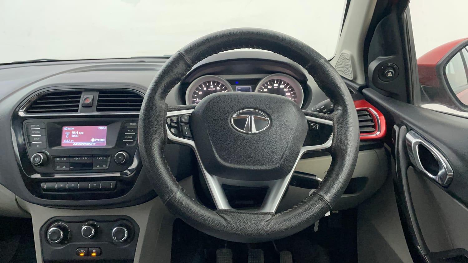Used 2017 Tata Tiago Revotron XZ Petrol Manual interior STEERING VIEW