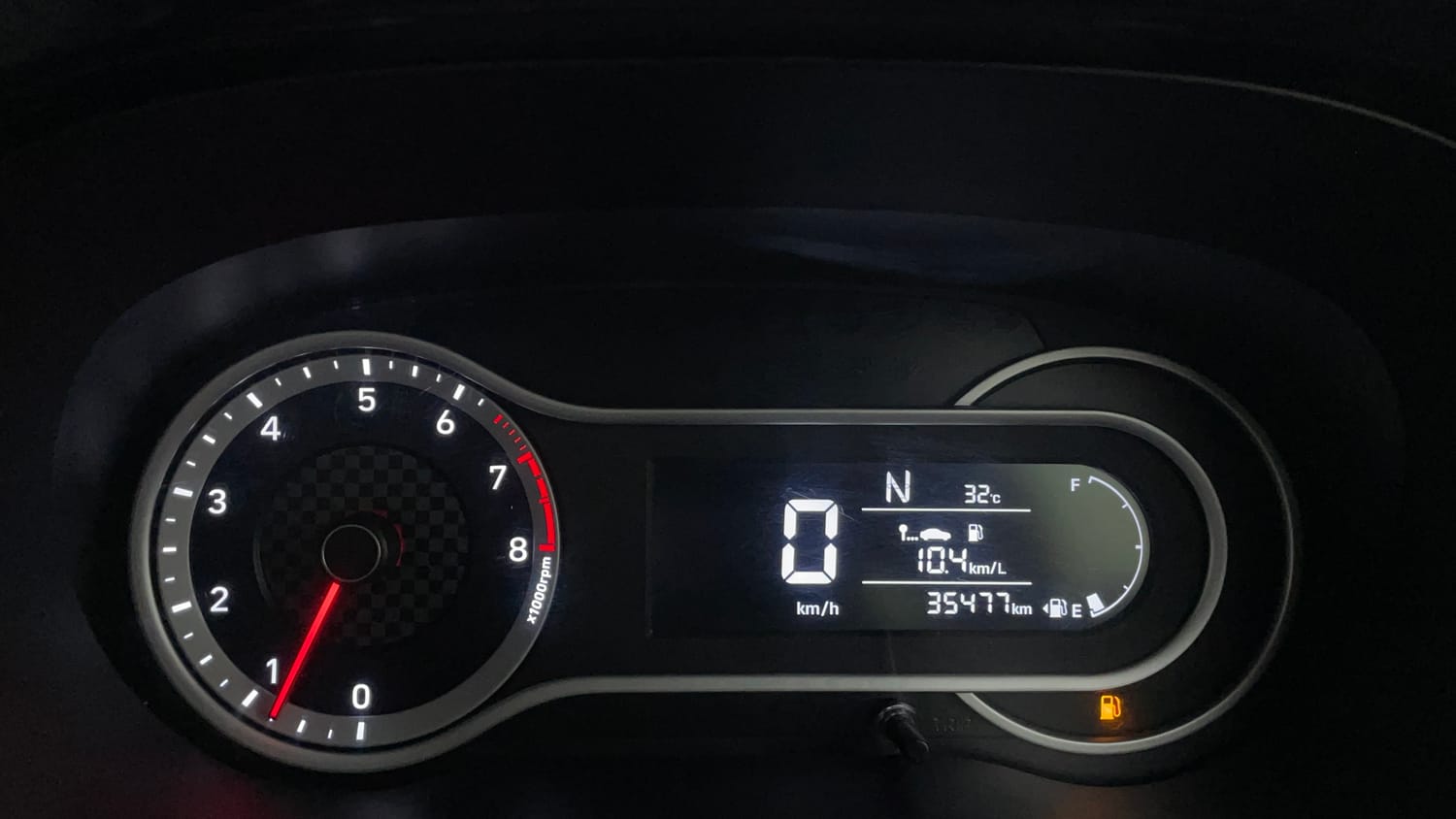 Used 2020 Hyundai Aura SX Plus 1.2 AMT Petrol Petrol Automatic interior CLUSTERMETER VIEW