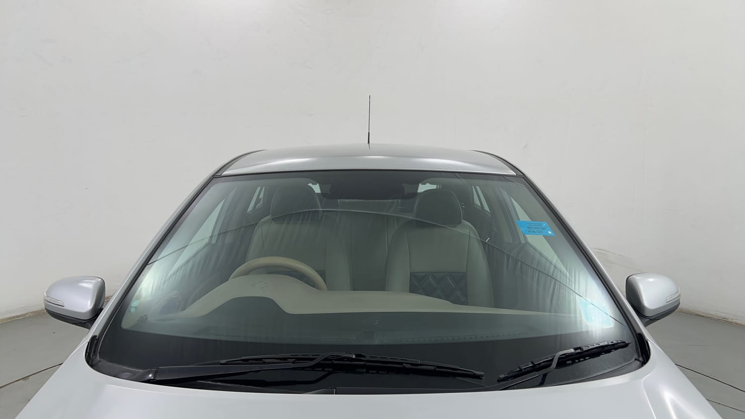 Used 2017 Hyundai Elite i20 Sportz 1.2 Petrol Manual exterior FRONT WINDSHIELD VIEW