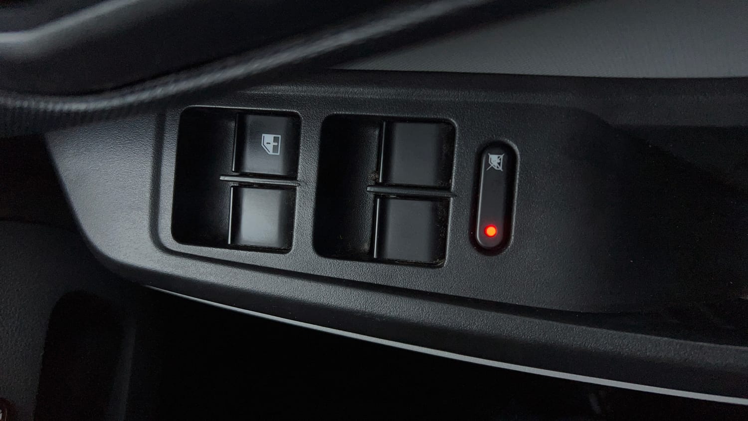 Used 2021 Tata Tiago LE Petro l+ CNG(Outside Fitted) Cng Manual top_features Power windows