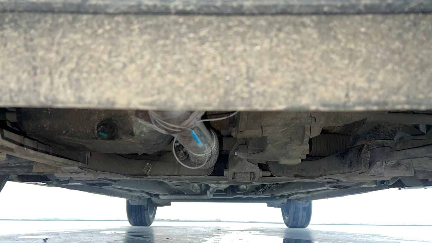 Used 2021 Tata Altroz XZ Petrol Petrol Manual extra FRONT LEFT UNDERBODY VIEW