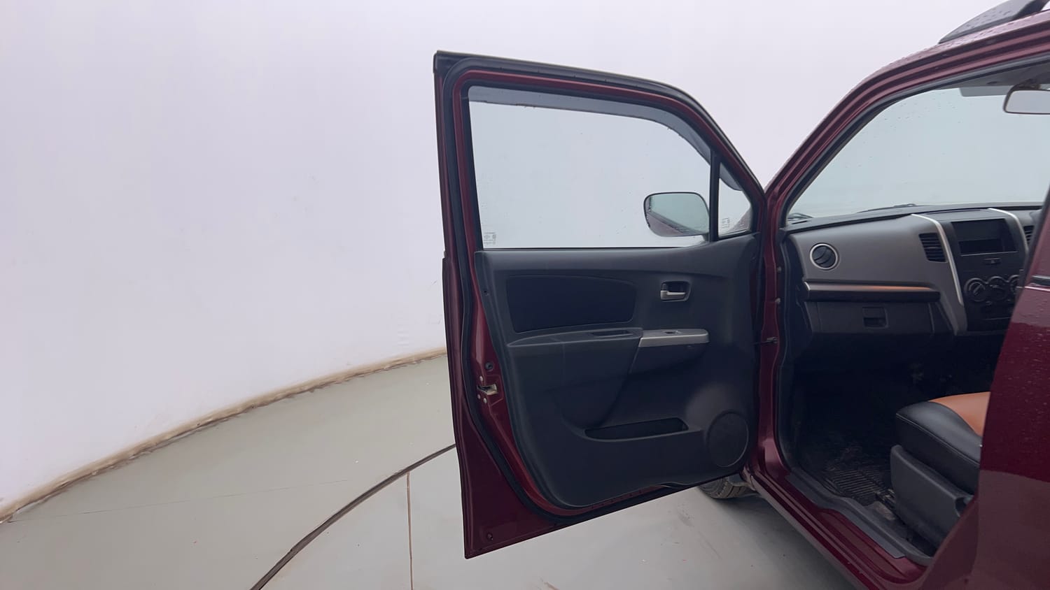 Used 2012 Maruti Suzuki Wagon R LXi Petrol Manual interior LEFT FRONT DOOR OPEN VIEW