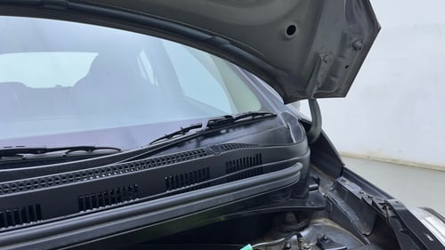 Used 2020 Hyundai Grand i10 Sportz 1.2 Kappa VTVT Petrol Manual engine ENGINE LEFT SIDE HINGE & APRON VIEW