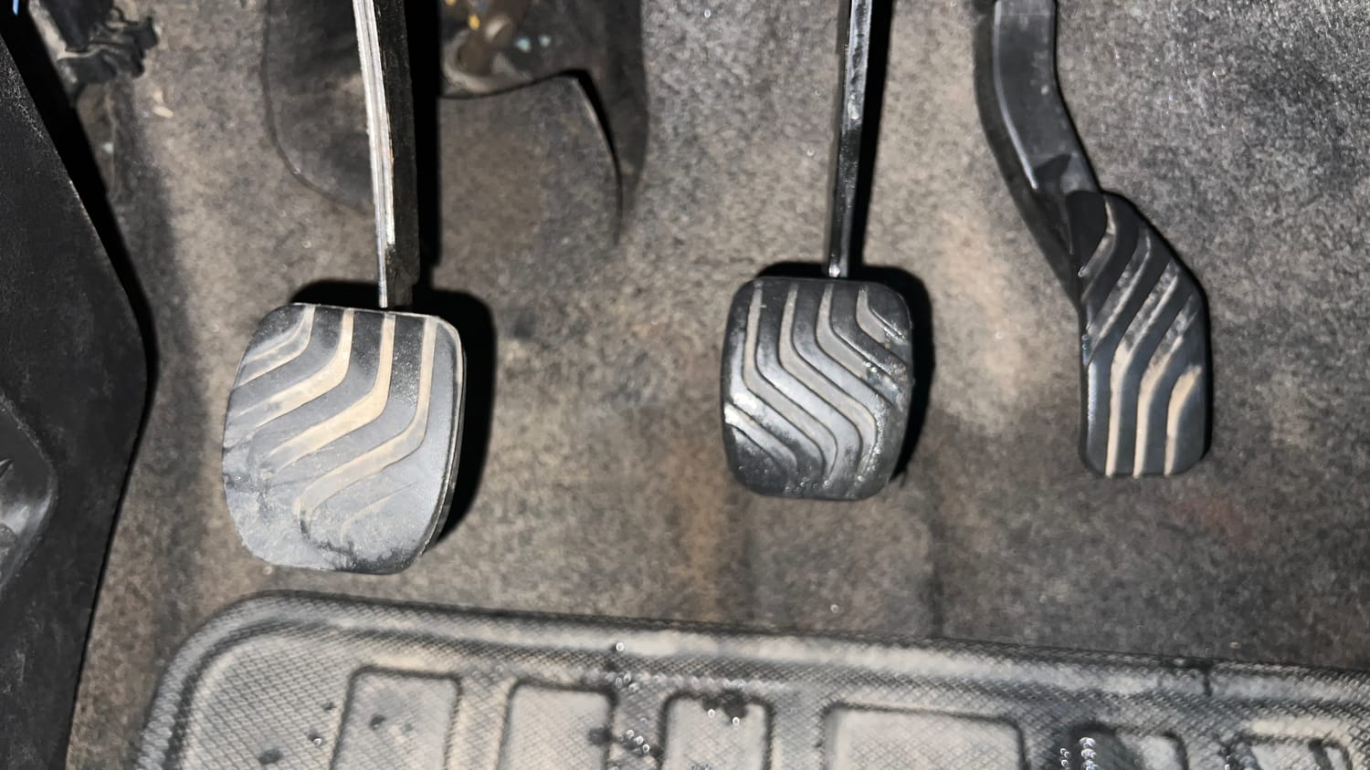 Used 2018 Renault Kwid CLIMBER 1.0 Petrol Manual interior PEDALS VIEW