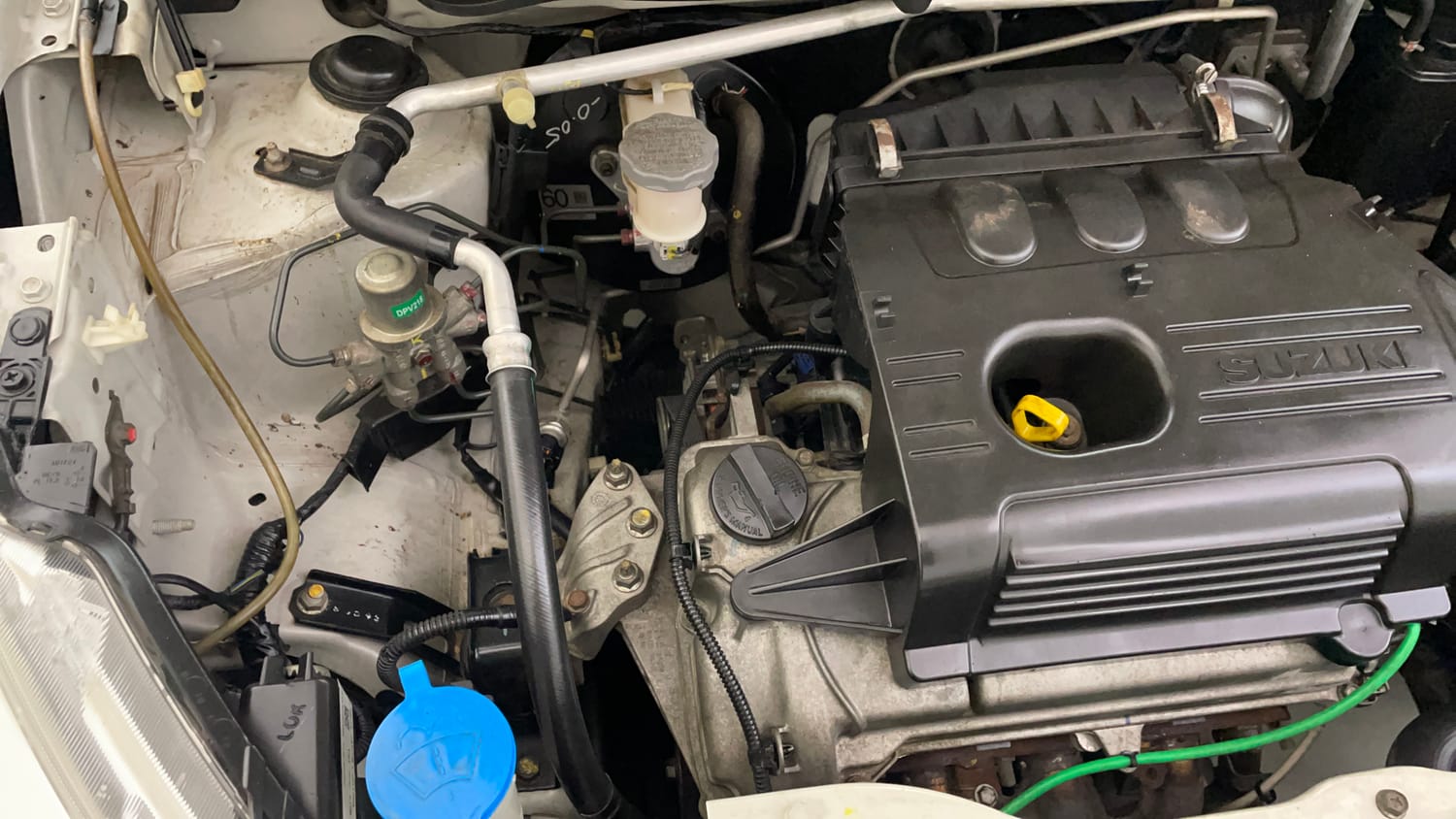 Used 2014 Maruti Suzuki Celerio VXi Petrol Manual engine ENGINE RIGHT SIDE VIEW