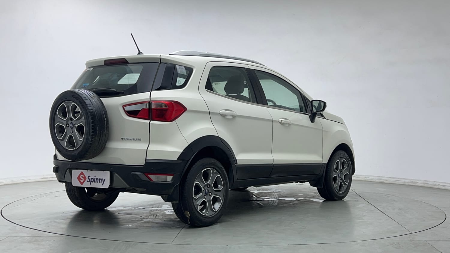 Used 2021 Ford EcoSport Titanium Plus 1.5L Ti-VCT AT Petrol Automatic exterior RIGHT REAR CORNER VIEW