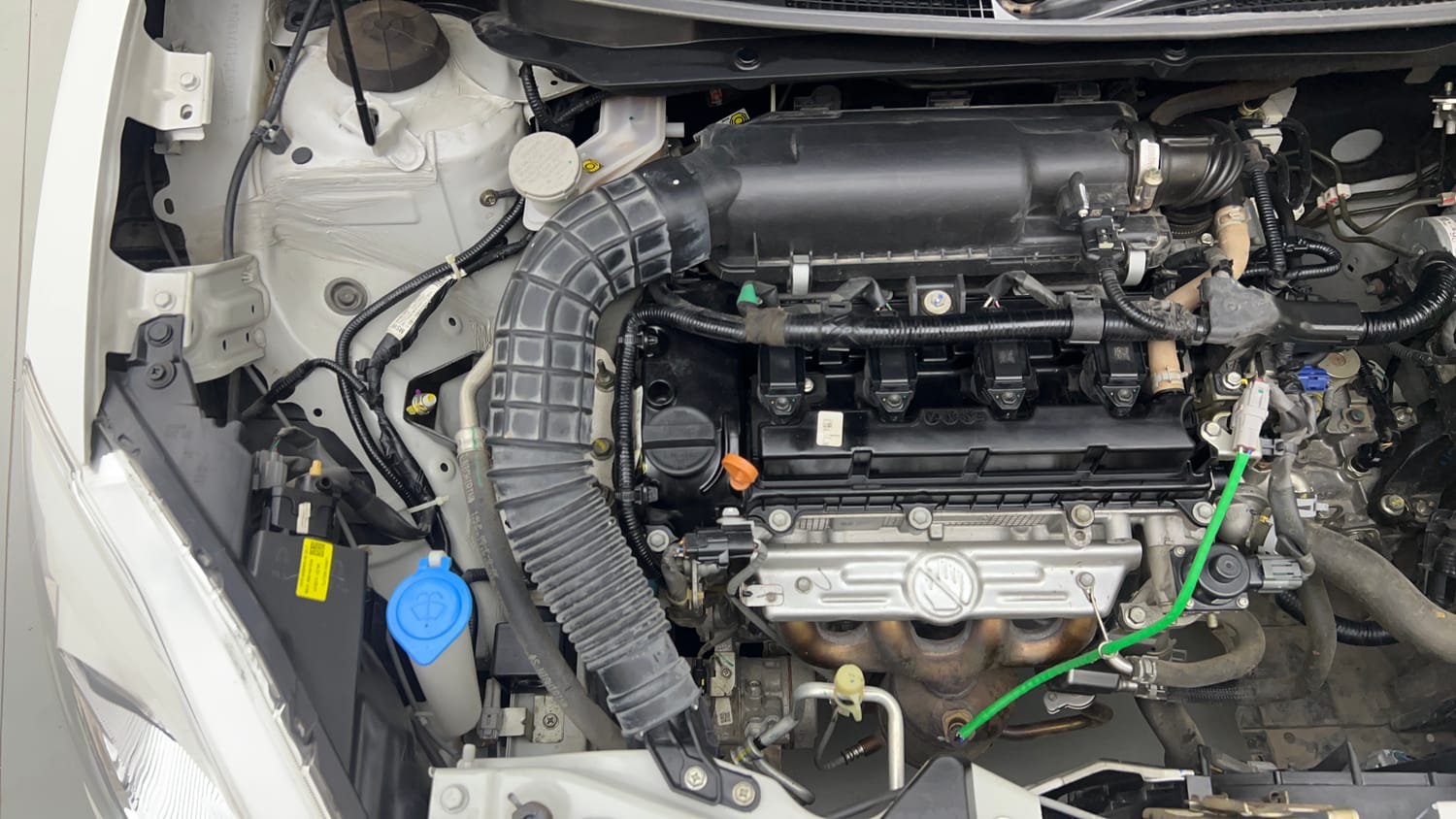 Used 2023 Maruti Suzuki Swift LXi Petrol Manual engine ENGINE RIGHT SIDE VIEW