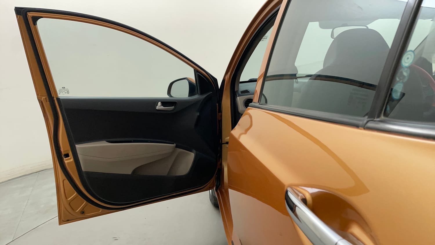 Used 2015 Hyundai Grand i10 Asta AT 1.2 Kappa VTVT Petrol Automatic interior LEFT FRONT DOOR OPEN VIEW