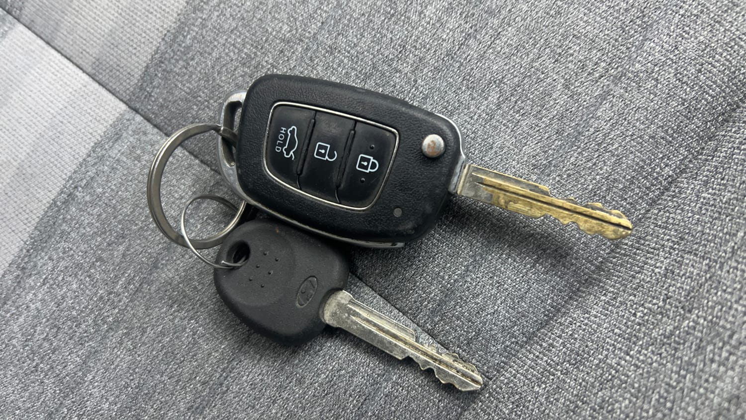 Used 2021 Hyundai Grand i10 Nios Sportz 1.2 Kappa VTVT CNG Cng Manual extra CAR KEY VIEW