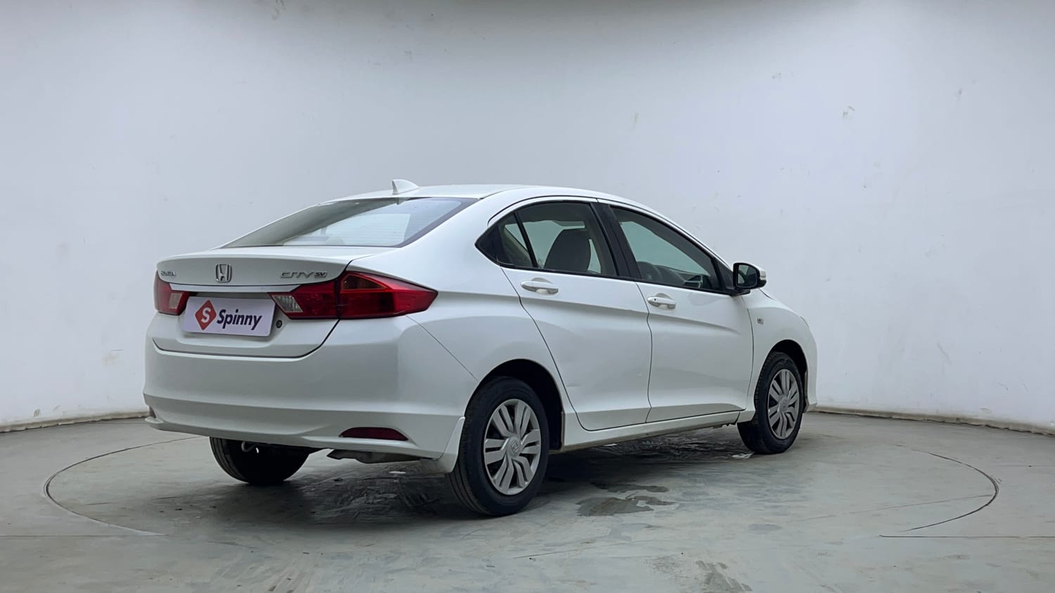 Used 2014 Honda City SV Petrol Manual exterior RIGHT REAR CORNER VIEW