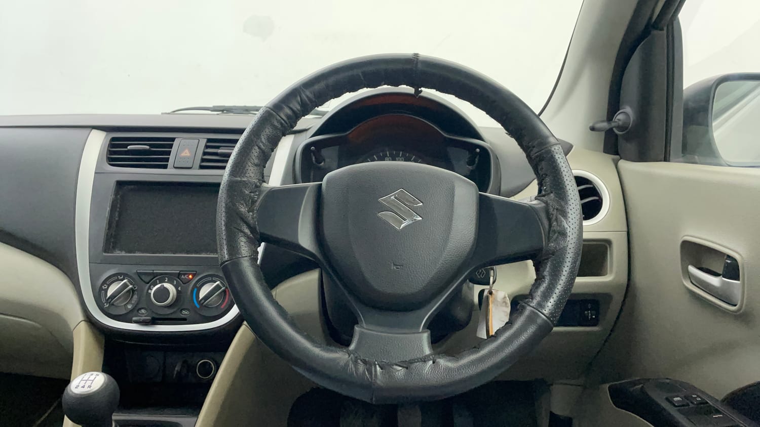 Used 2014 Maruti Suzuki Celerio VXi Petrol Manual interior STEERING VIEW