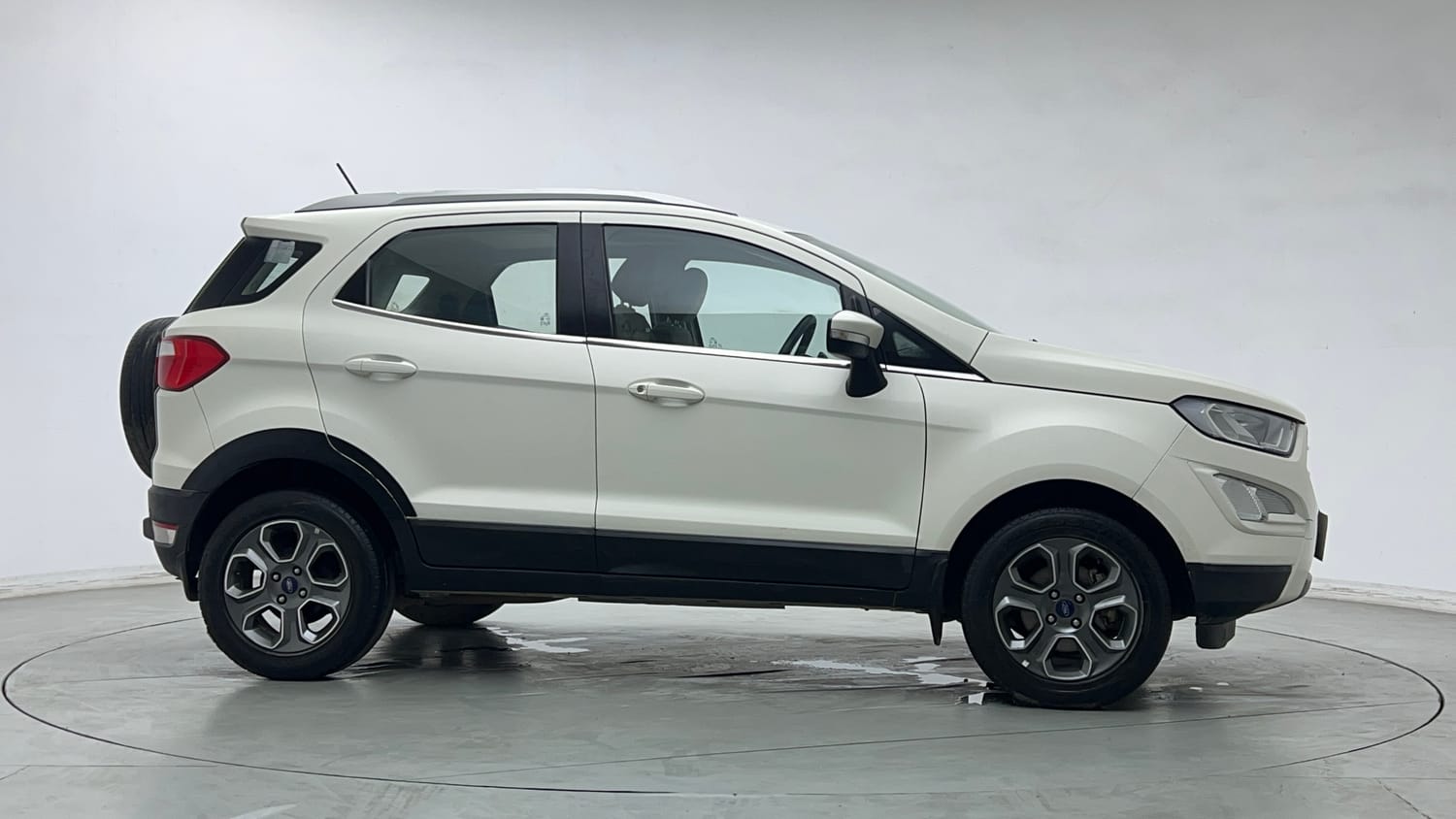 Used 2021 Ford EcoSport Titanium Plus 1.5L Ti-VCT AT Petrol Automatic exterior RIGHT SIDE VIEW