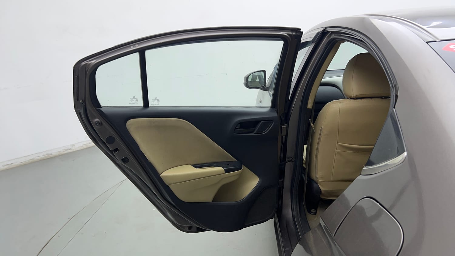 Used 2015 Honda City SV Petrol Manual interior LEFT REAR DOOR OPEN VIEW