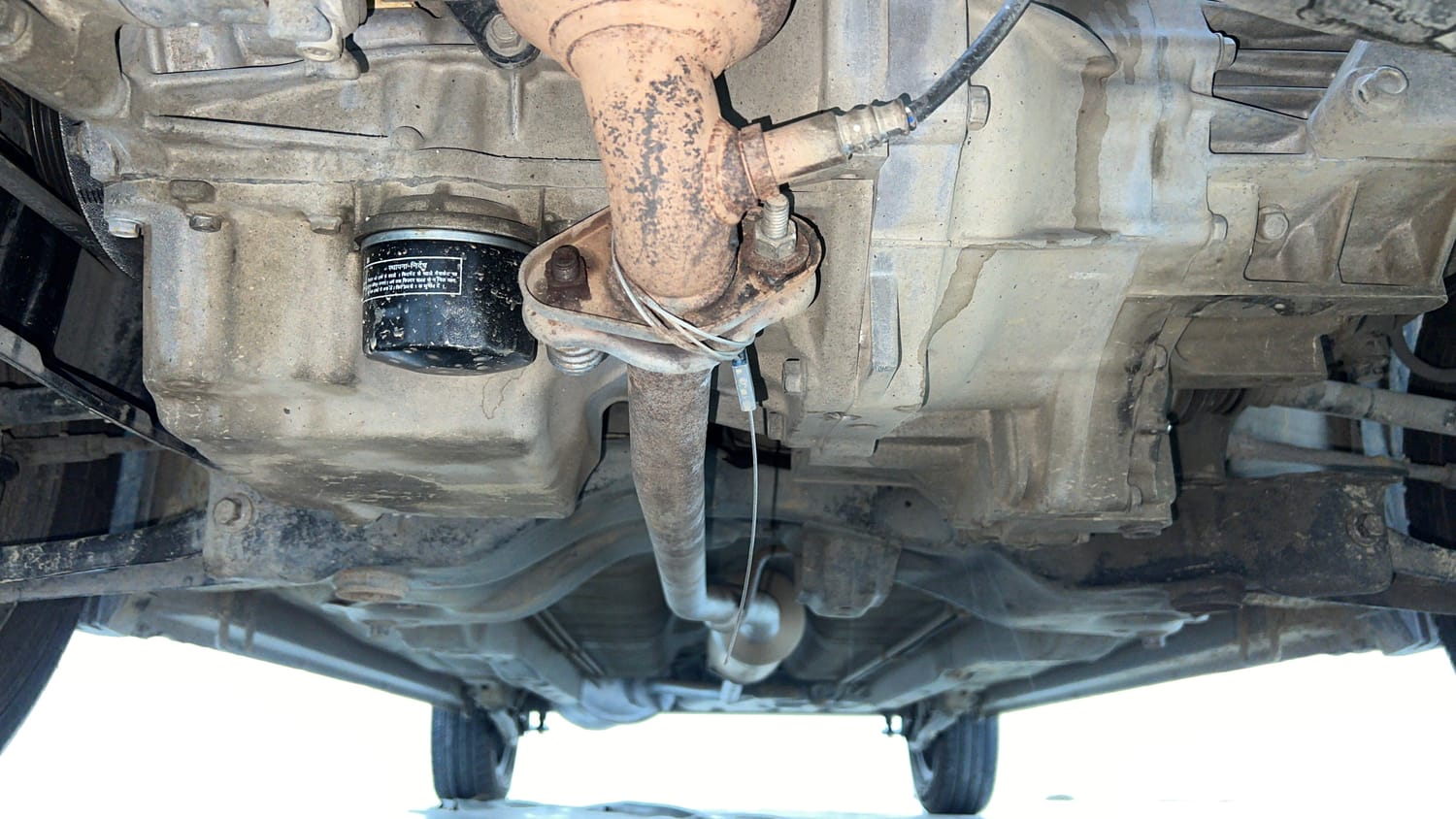 Used 2015 Maruti Suzuki Wagon R VXI Petrol Manual extra FRONT LEFT UNDERBODY VIEW