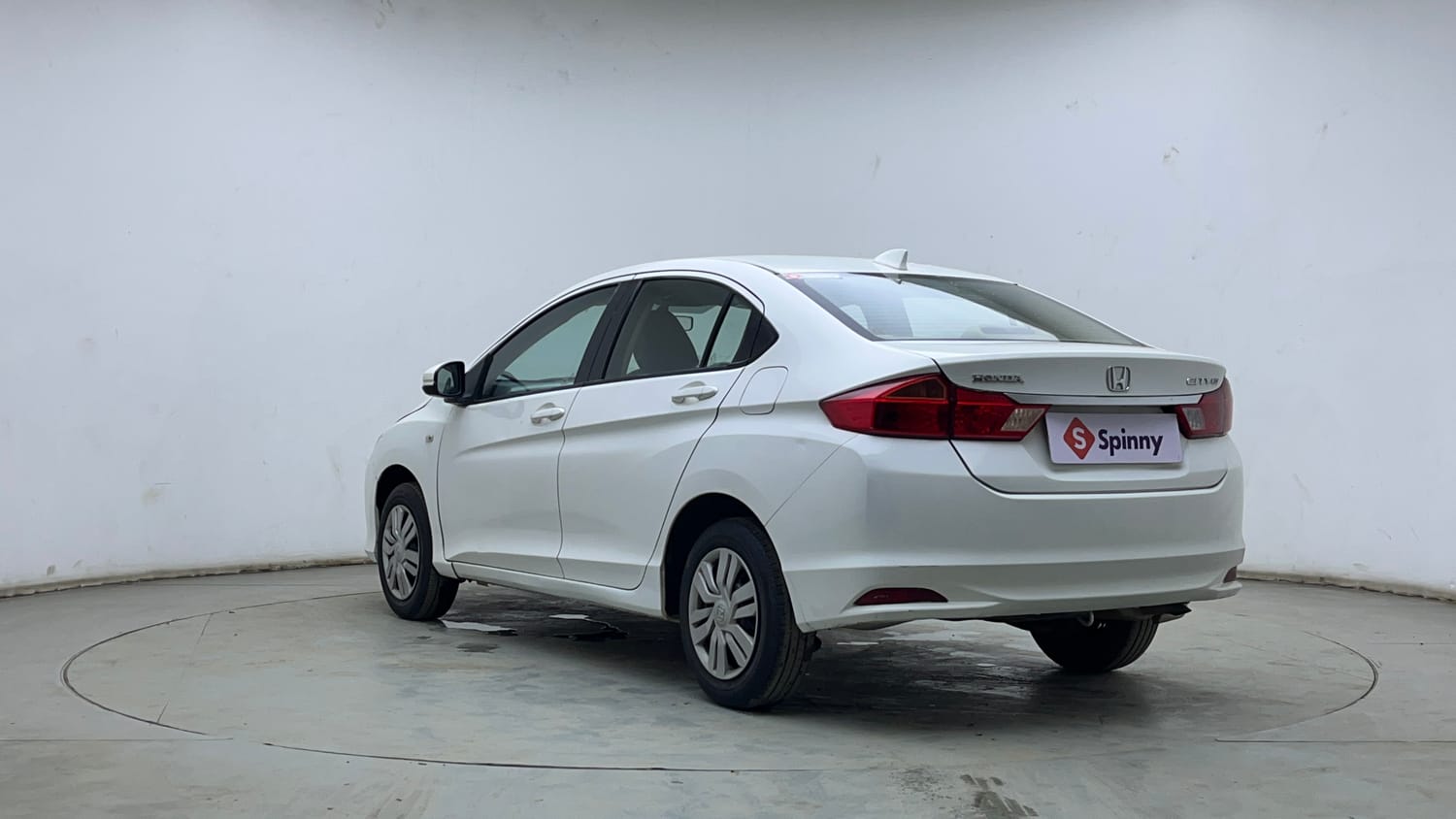 Used 2014 Honda City SV Petrol Manual exterior LEFT REAR CORNER VIEW