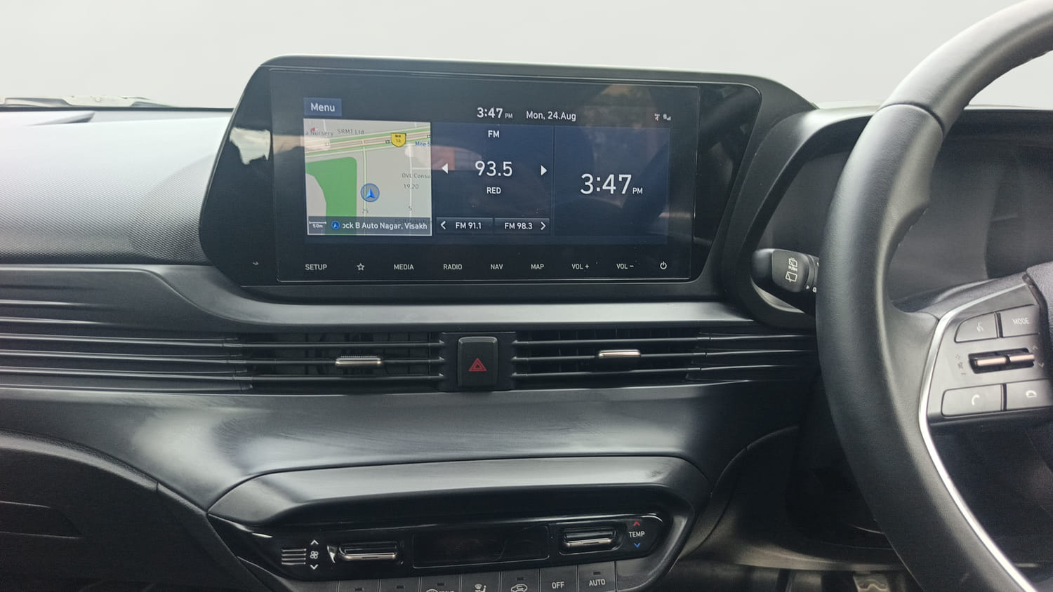 Used 2021 Hyundai New i20 Asta (O) 1.0 Turbo DCT Petrol Automatic interior MUSIC SYSTEM & AC CONTROL VIEW