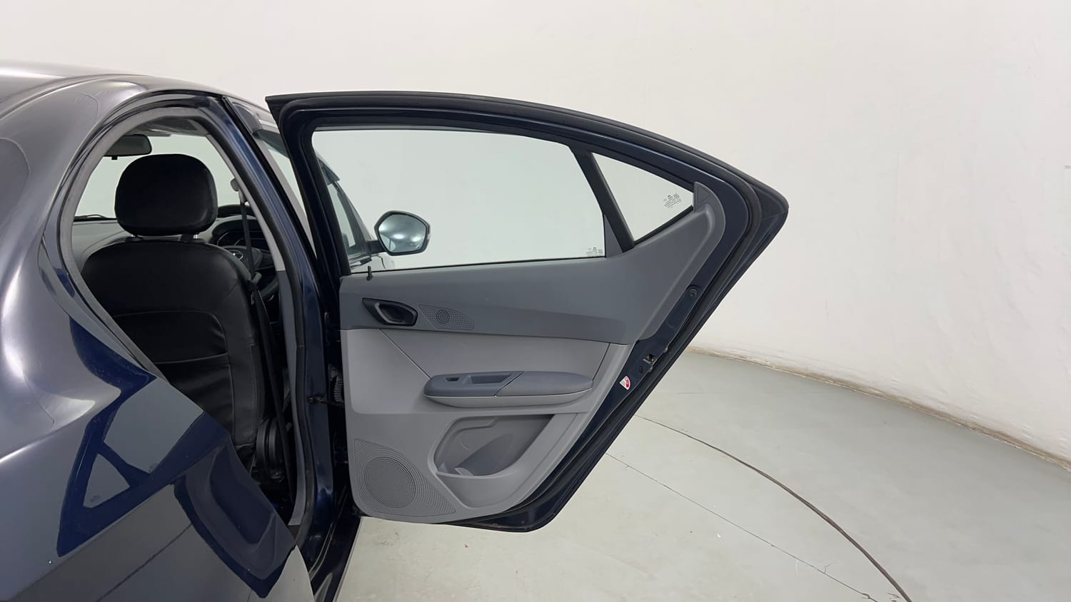 Used 2022 Tata Tigor XZ CNG Cng Manual interior RIGHT REAR DOOR OPEN VIEW
