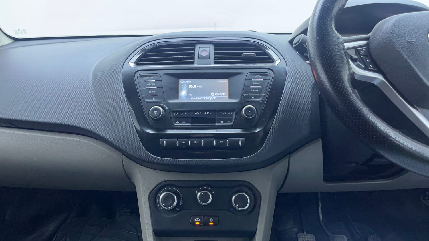 Used 2018 Tata Tiago Revotorq XZ Diesel Manual interior MUSIC SYSTEM & AC CONTROL VIEW