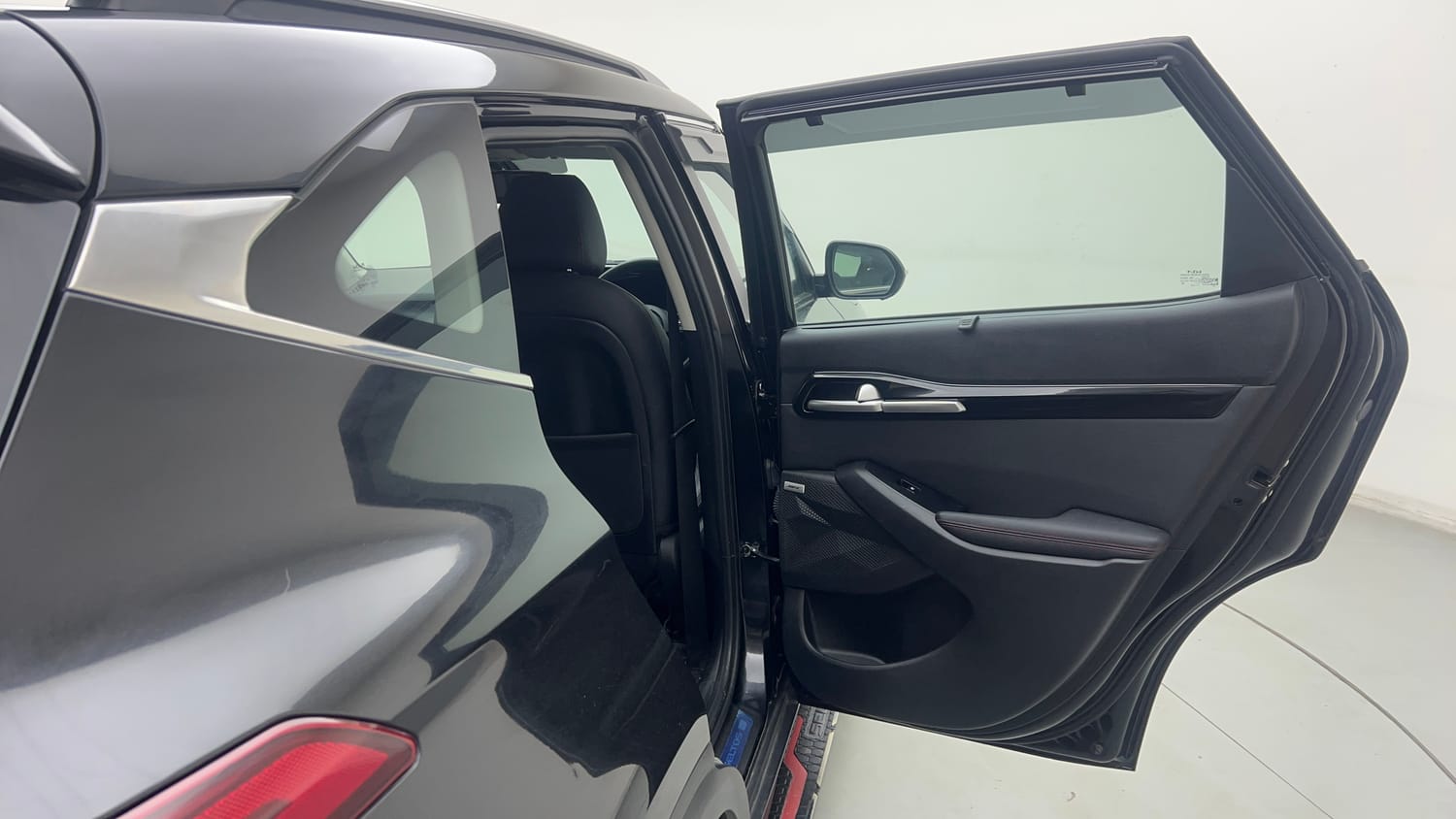 Used 2023 Kia Seltos GTX Plus 1.4 Petrol Manual interior RIGHT REAR DOOR OPEN VIEW
