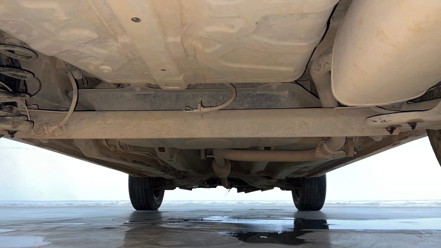 Used 2021 Tata Nexon XZ Plus (S) Petrol Manual extra REAR UNDERBODY VIEW (TAKEN FROM REAR)