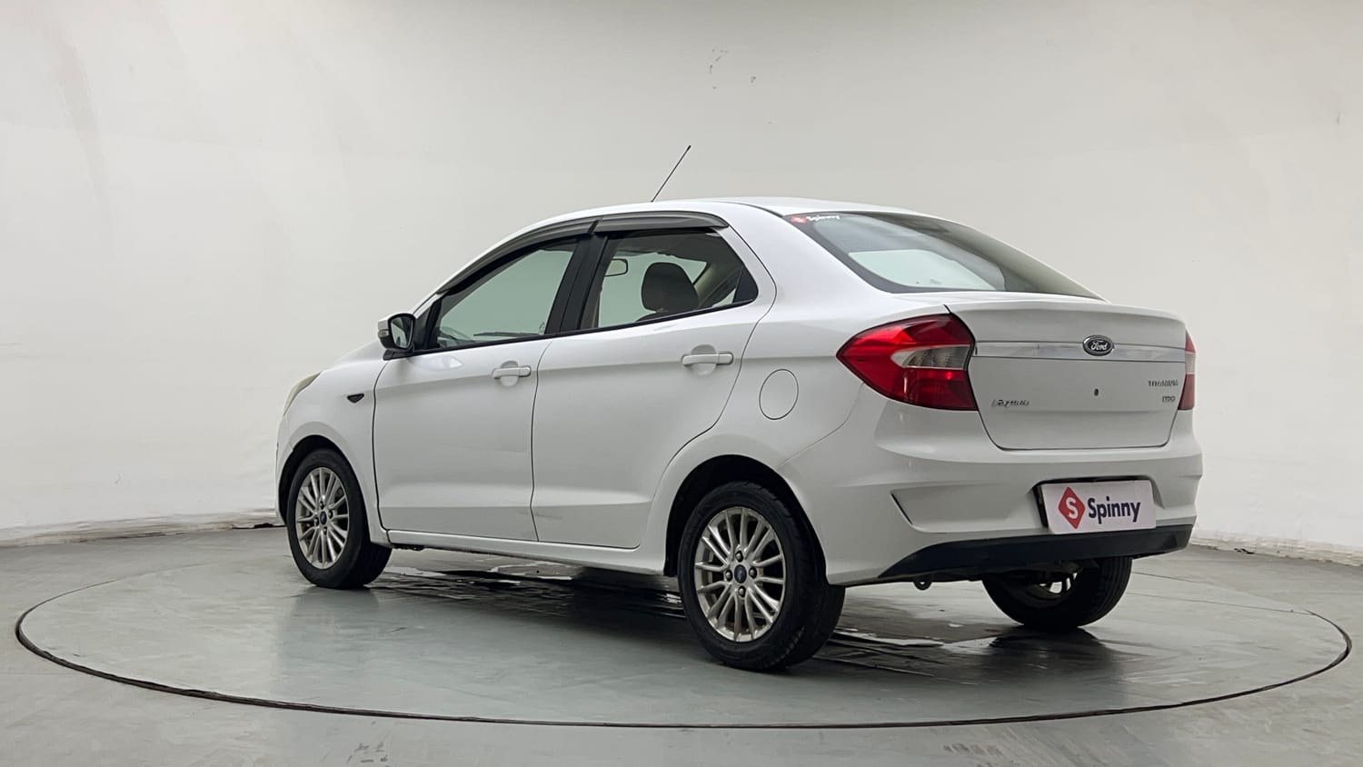 Used 2020 Ford Figo Aspire Titanium1.5 TDCi Diesel Manual exterior LEFT REAR CORNER VIEW
