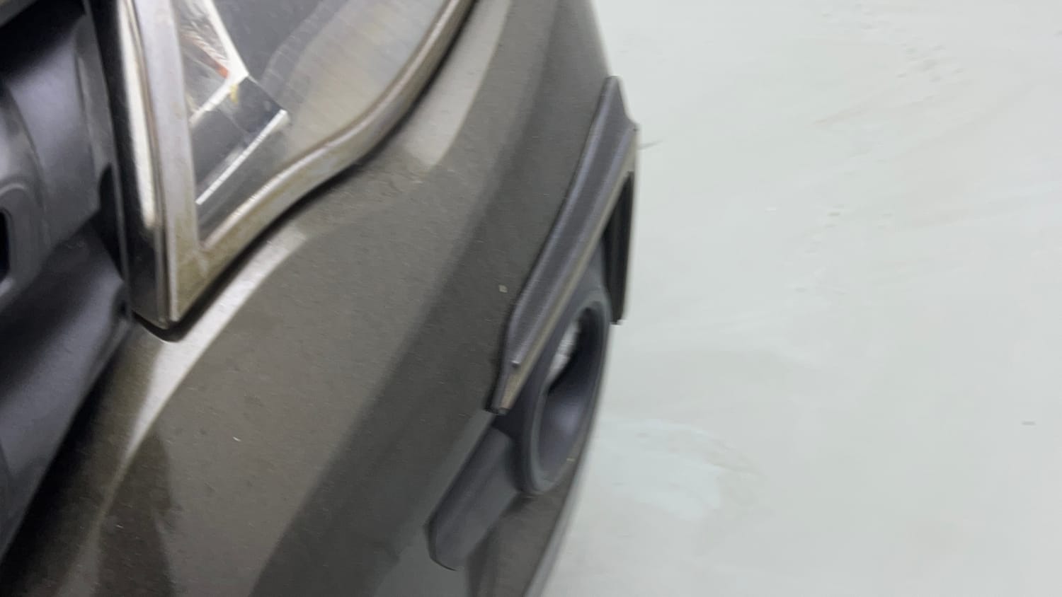 Used 2017 Renault Kwid 1.0 RXT Petrol Manual dents MINOR SCRATCH