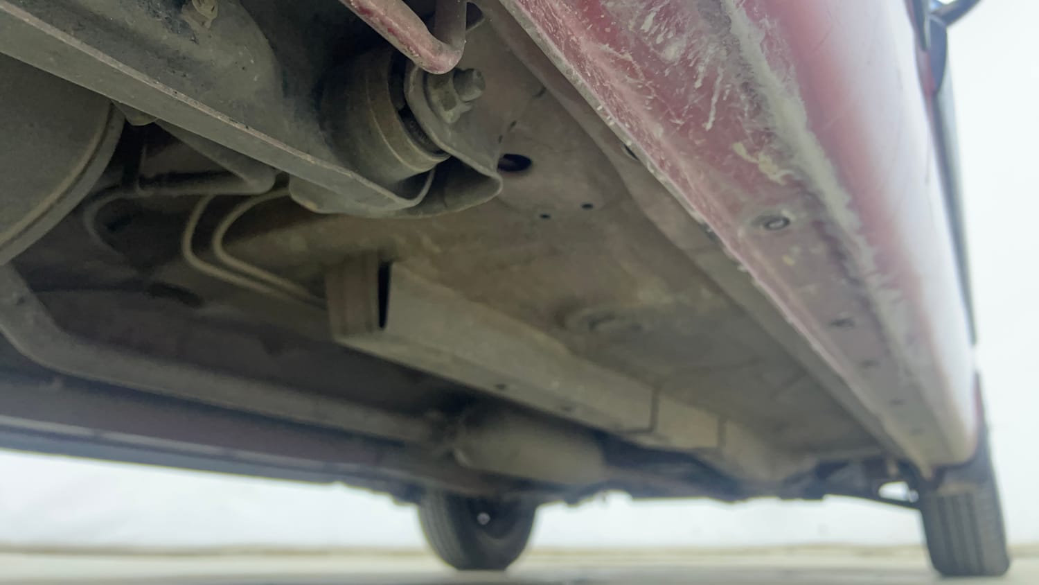 Used 2017 Maruti Suzuki Wagon R 1.0 VXI AMT Petrol Automatic extra REAR RIGHT UNDERBODY VIEW